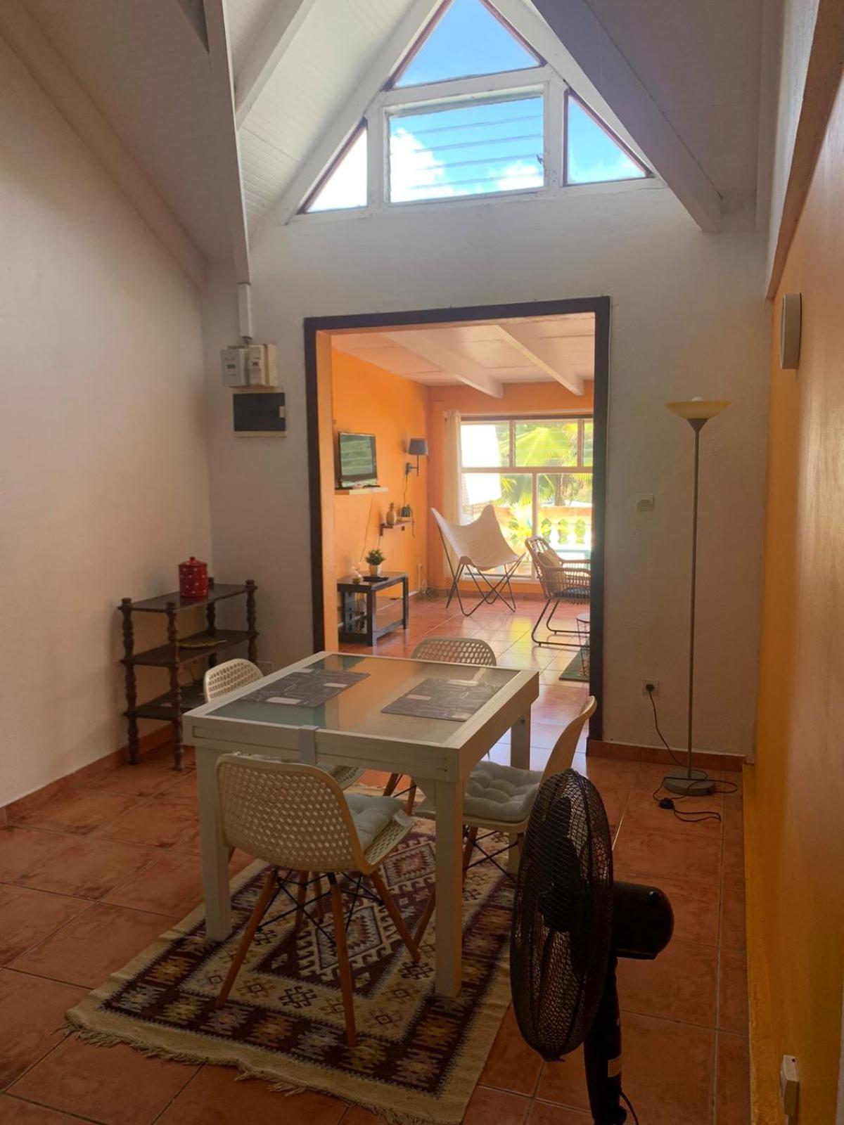 Chez Lulu Apartment Les Abymes Luaran gambar