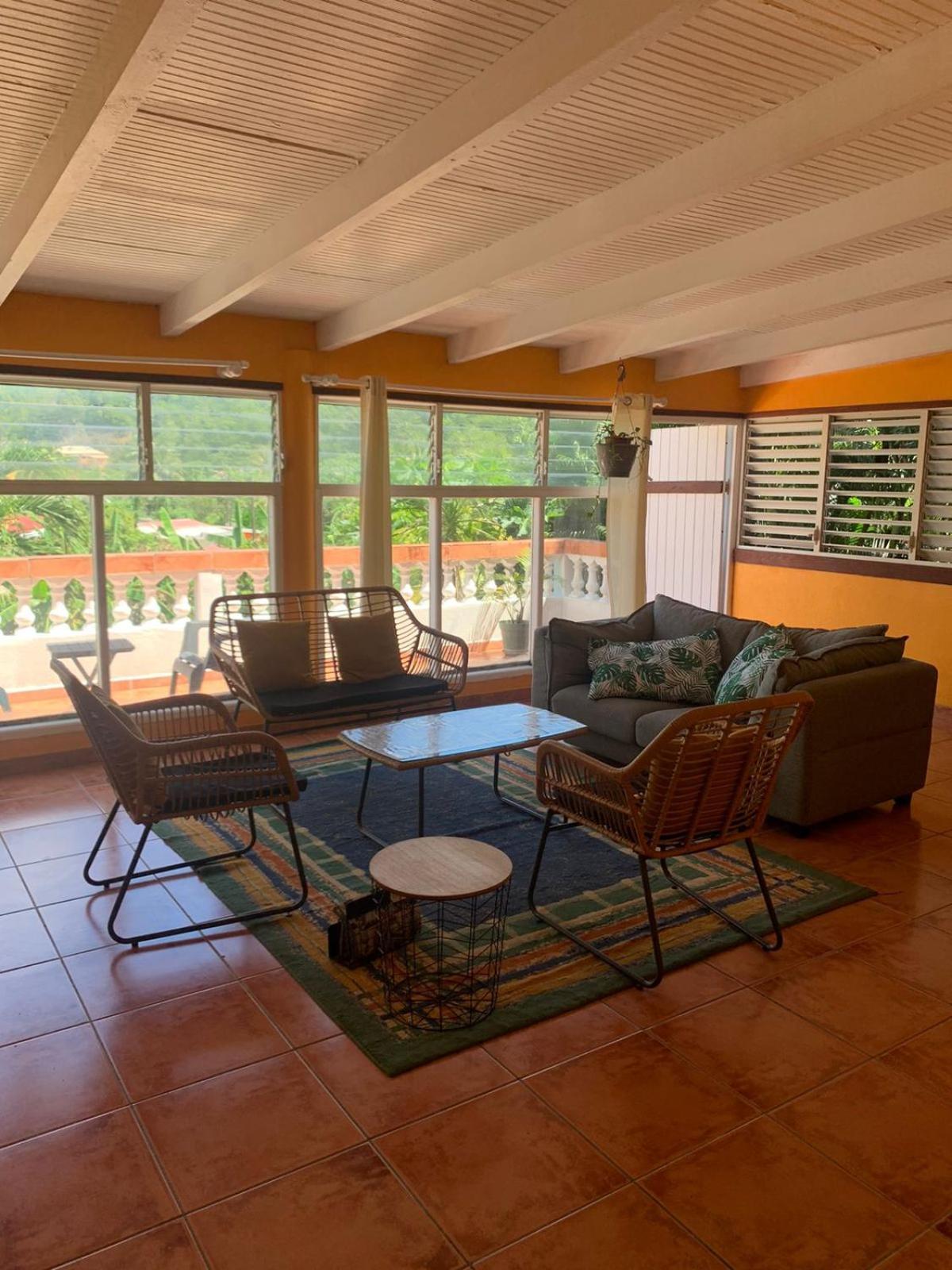 Chez Lulu Apartment Les Abymes Luaran gambar